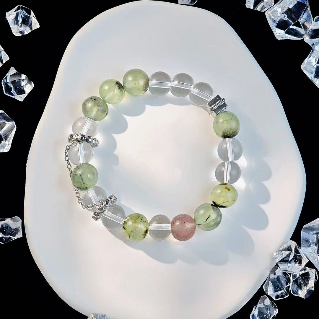 "The Hanged Man" - Tarot&Natural Crystal Bracelet - Clear Quartz & Prehnite To Sacrifice For Growth
