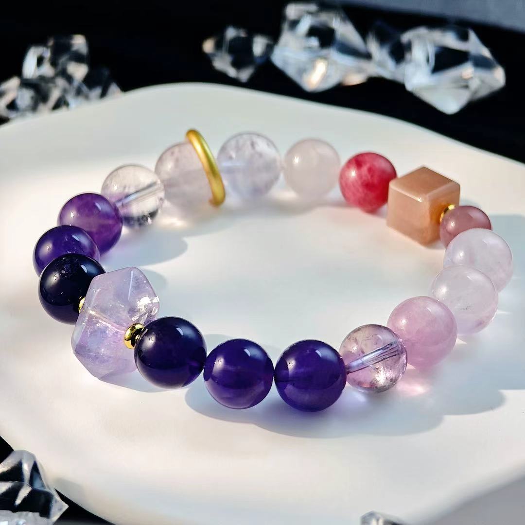 "The Magician" - Tarot&Natural Crystal Bracelet - Amethyst & Strawberry To Manifest Your Dream